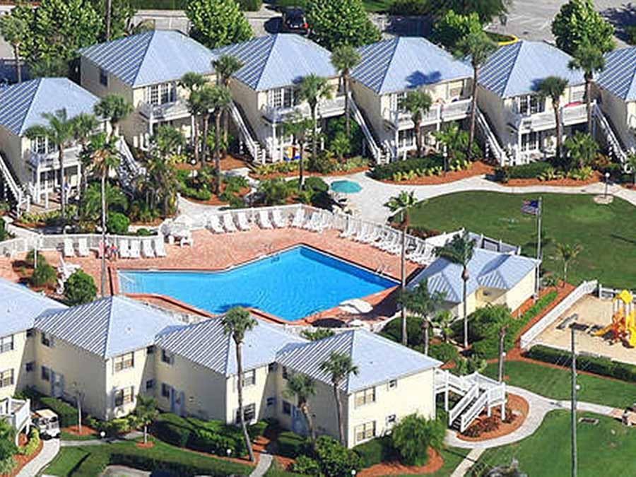 Aerial view of property Oyster Point and Oyster Bay 