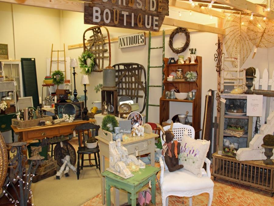 The Wildwood Antique Mall Antique Mall In Vero Beach Verobeach Com